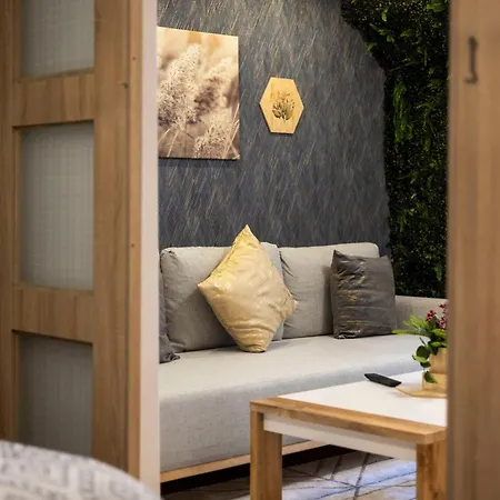 Cozy & Homy In The Heart Of Apartmán *